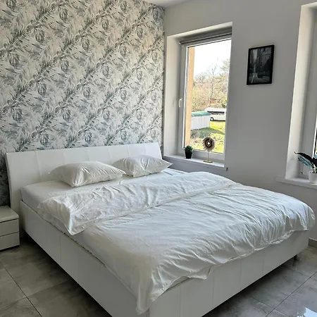 Kawalerka W Gorach Apartment Walbrzych Exterior photo