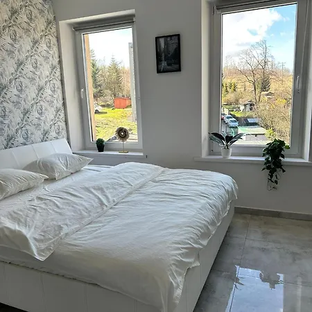 Kawalerka W Gorach Apartment Walbrzych Exterior photo
